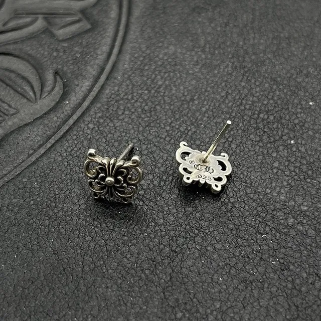 Antiqued Silver Floral Scroll Stud Earrings 7