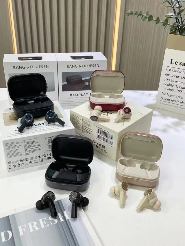 Bang & Olufsen Beoplay EX noir beige plaques circulaires métalliques logement d'oreillette de style tige TWS écouteurs 4