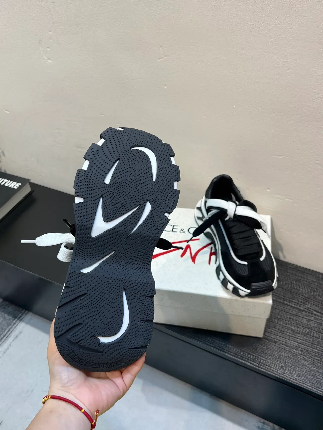 BBANA Chunky Sole Black and White Lifestyle Sneakers 2