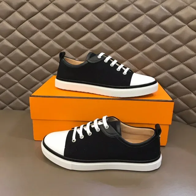 Black and White Canvas Toe-Cap Platform Sneaker 7