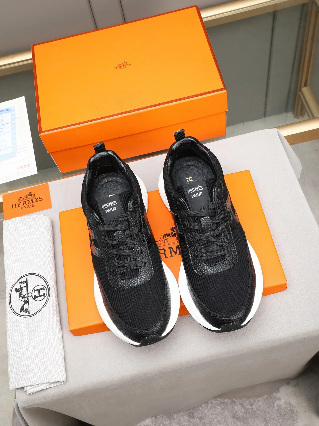 Black and White Chunky Platform Sneaker 3