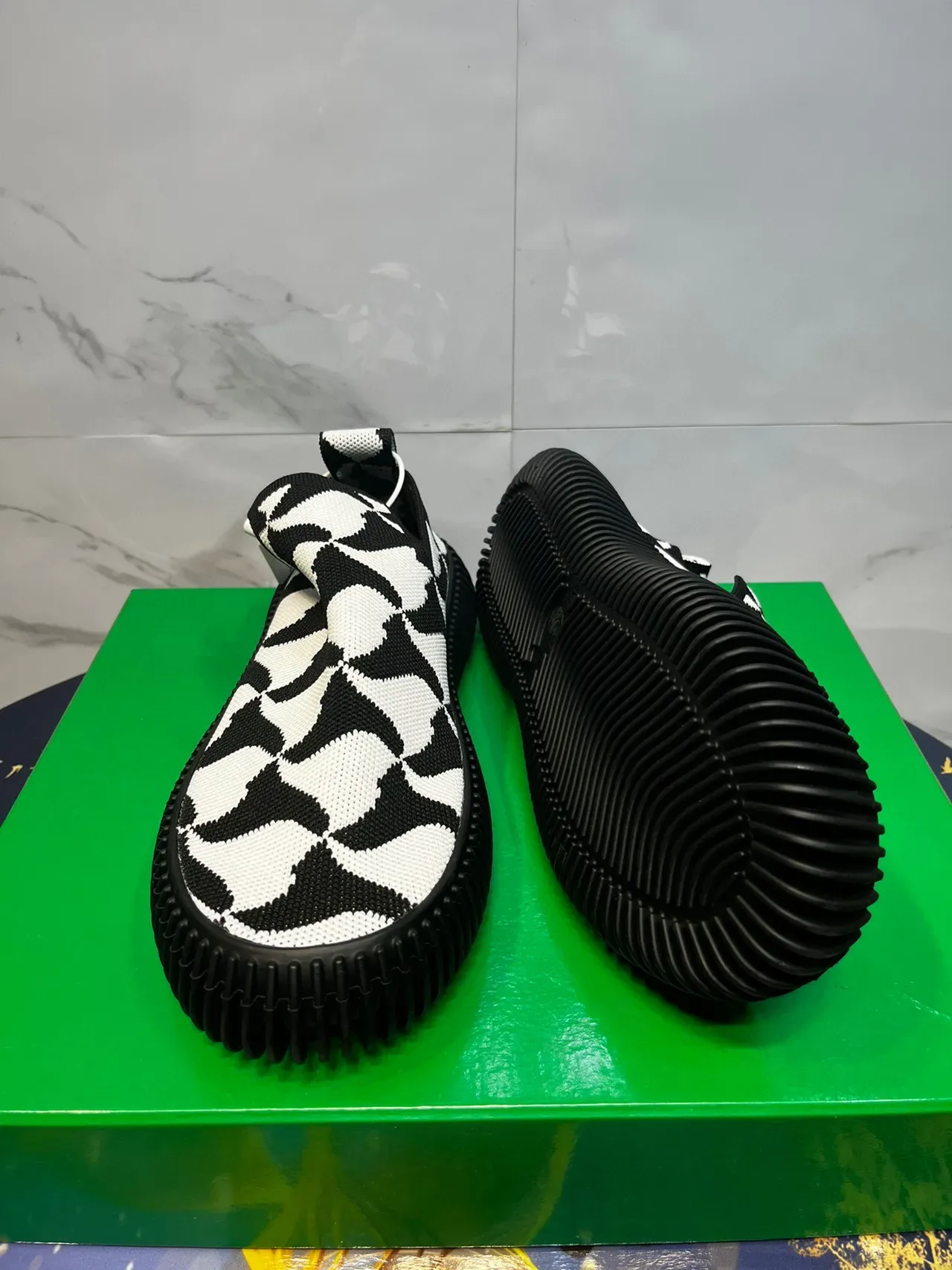 Black and White Geometric Knit Slip-On Lifestyle Sneakers 2