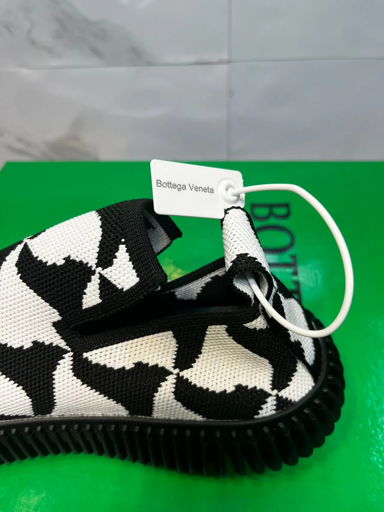 Black and White Geometric Knit Slip-On Lifestyle Sneakers 4