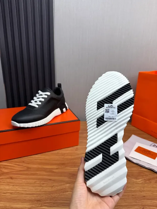 Black and White Mesh Leather Lace-Up Sneaker 2