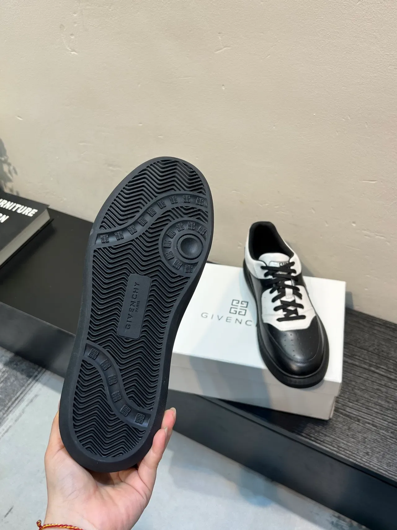 Black and White Two-Tone Leather Lifestyle Sneaker 9