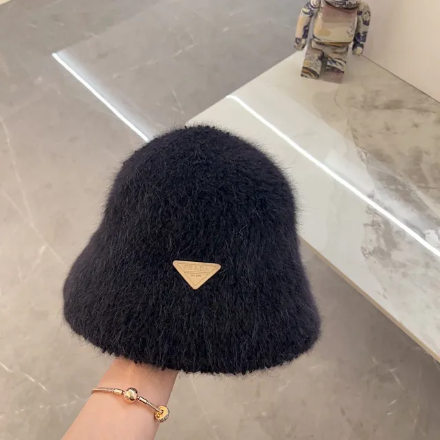 Black Beige Plush Faux Shearling Triangular Metal Plaque Beret 4