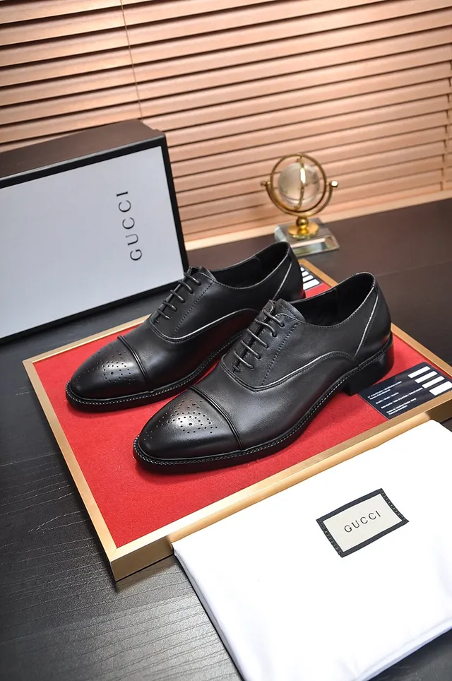 Black Cap-Toe Brogue Oxford Shoes 4
