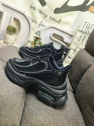 Black Chunky Platform Sole Mesh And Synthetic Overlay Sneakers 7