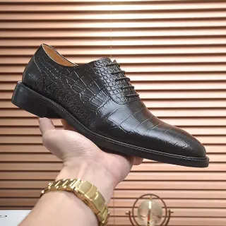 Black Crocodile-Embossed Cap-Toe Oxford Shoes