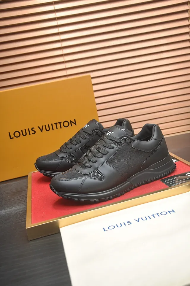 Black Mixed-Material Low-Top Lifestyle Sneaker 4