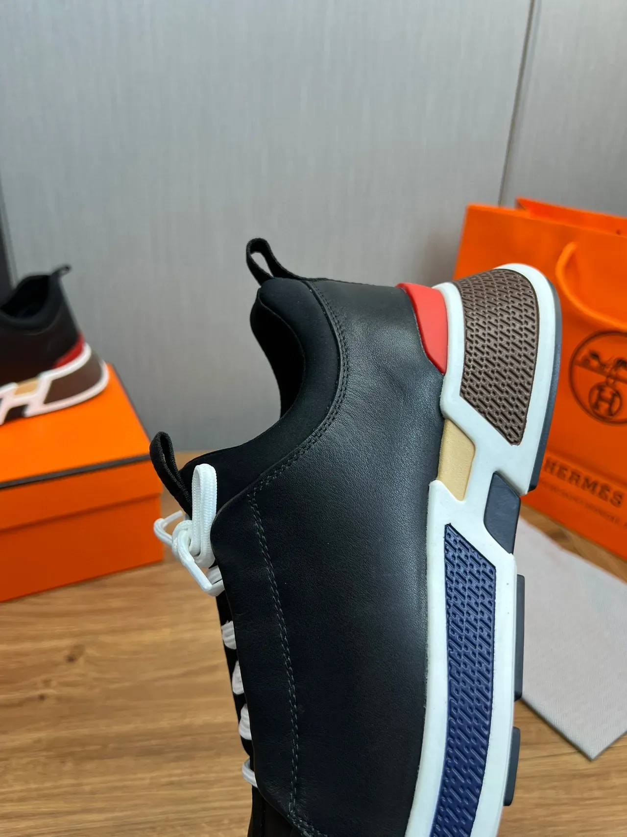 Black Multicolor Leather Upper Multi-Color Sculpted Sole Sneakers 8