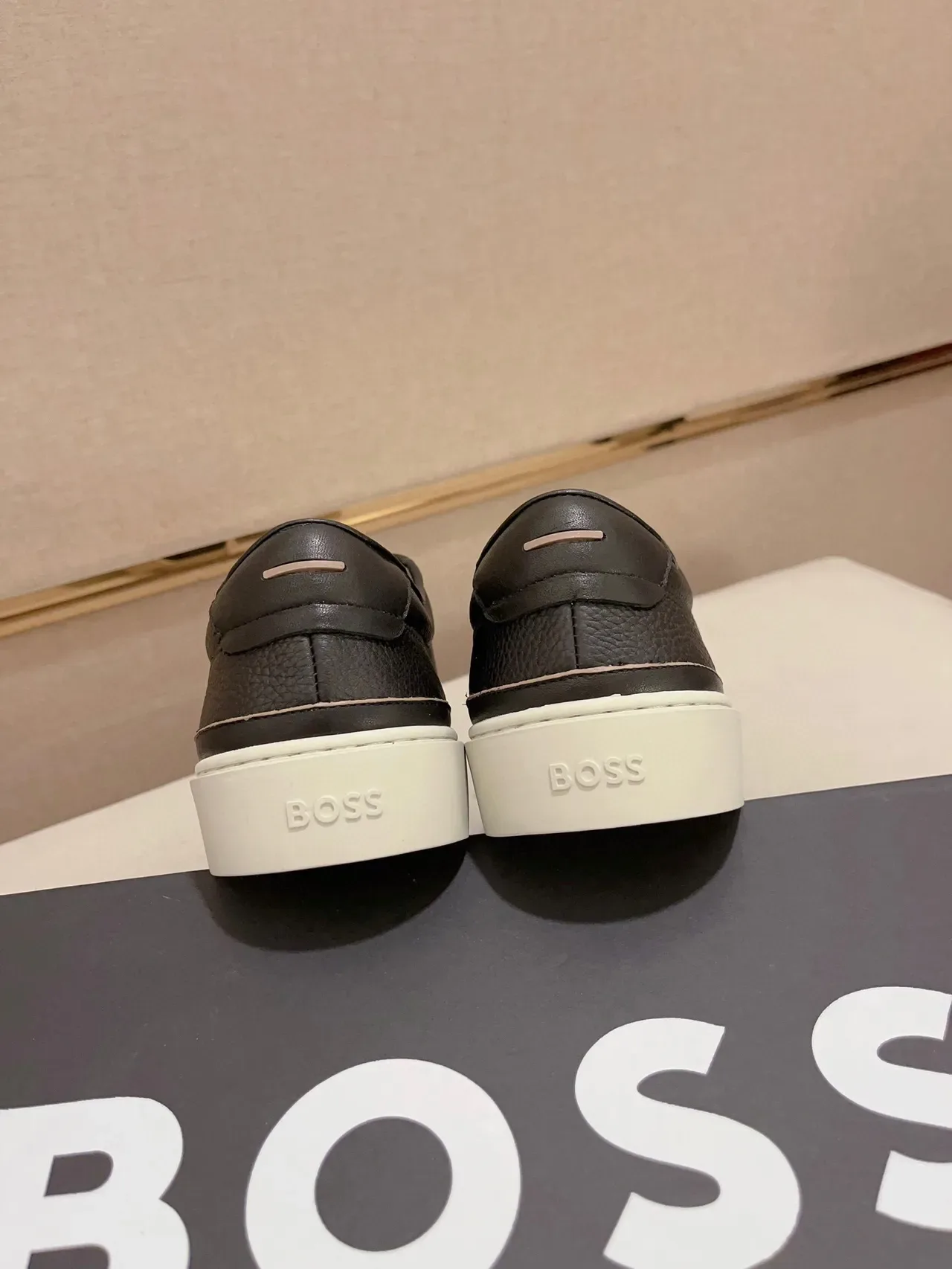 Black Pebbled Leather Low-Top Platform Sneaker 8