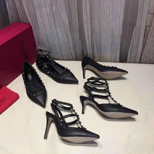 Black Pointed-Toe Studded Ballet Flats 2