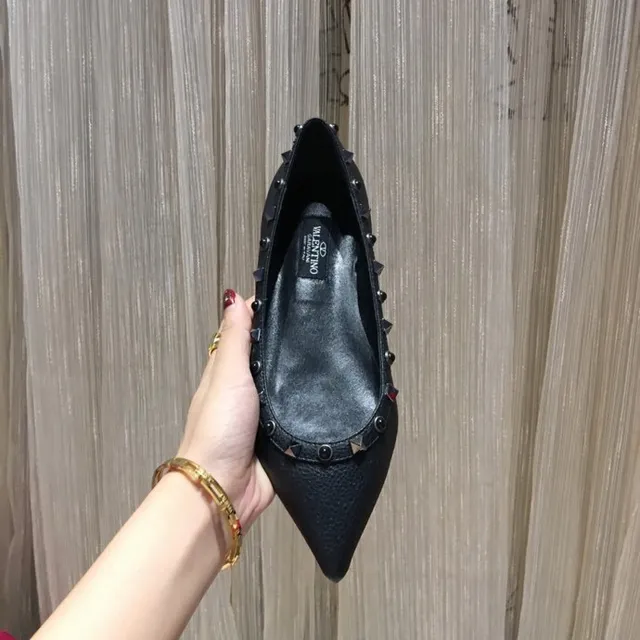 Black Pointed-Toe Studded Ballet Flats 3