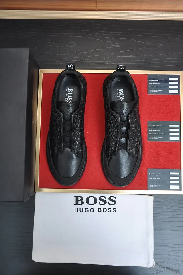 Black Slip-On Textured Upper Ridged Sole Lifestyle Sneaker 5