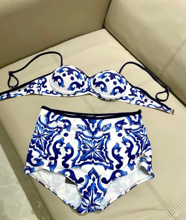 Blue and White Ornamental Print Structured Bustier Two-Piece Swimwear 10
