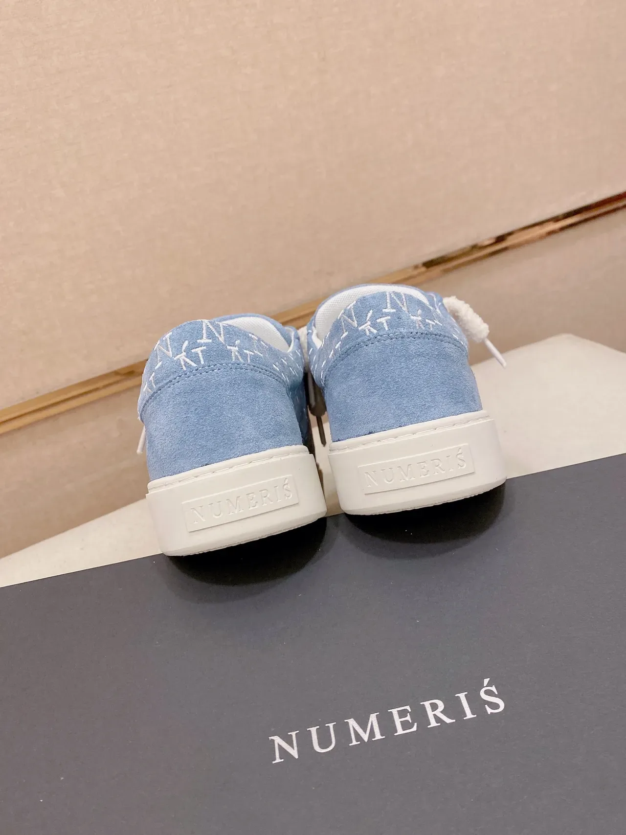 Blue White Light Suede Fluffy Laces Sneakers 2
