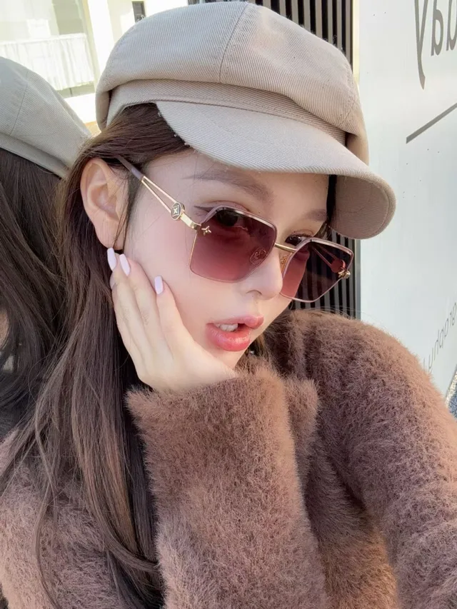 Brown Gold Square-Frame Gradient Lenses Sunglasses 4