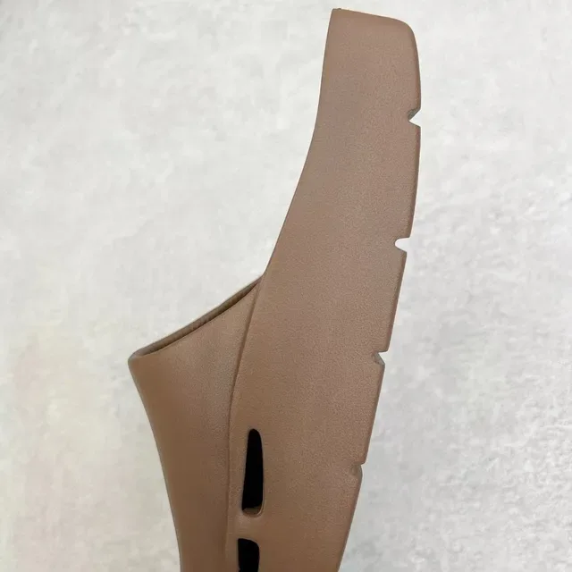 Brown Molded Monolithic Contoured Footbed Slippers 4