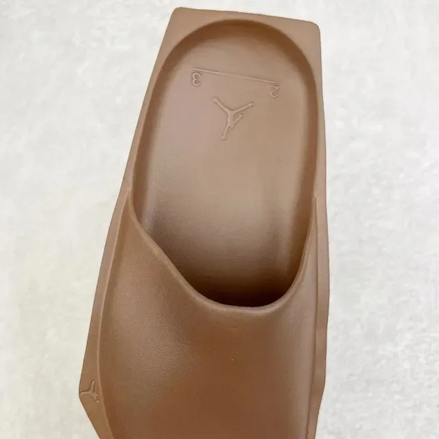 Brown Molded Monolithic Contoured Footbed Slippers 6