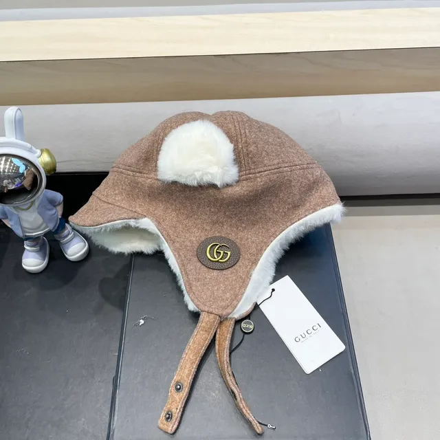 Brown White Trapper-Style Wool-Blend Exterior Beanie 2