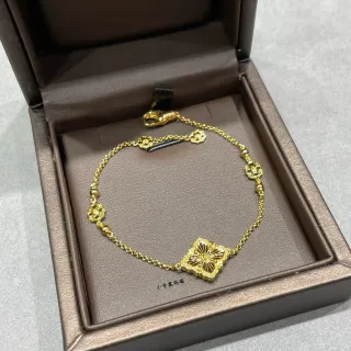 بوسيلاتي سوار سلاسل ذهبي نقش زهوري