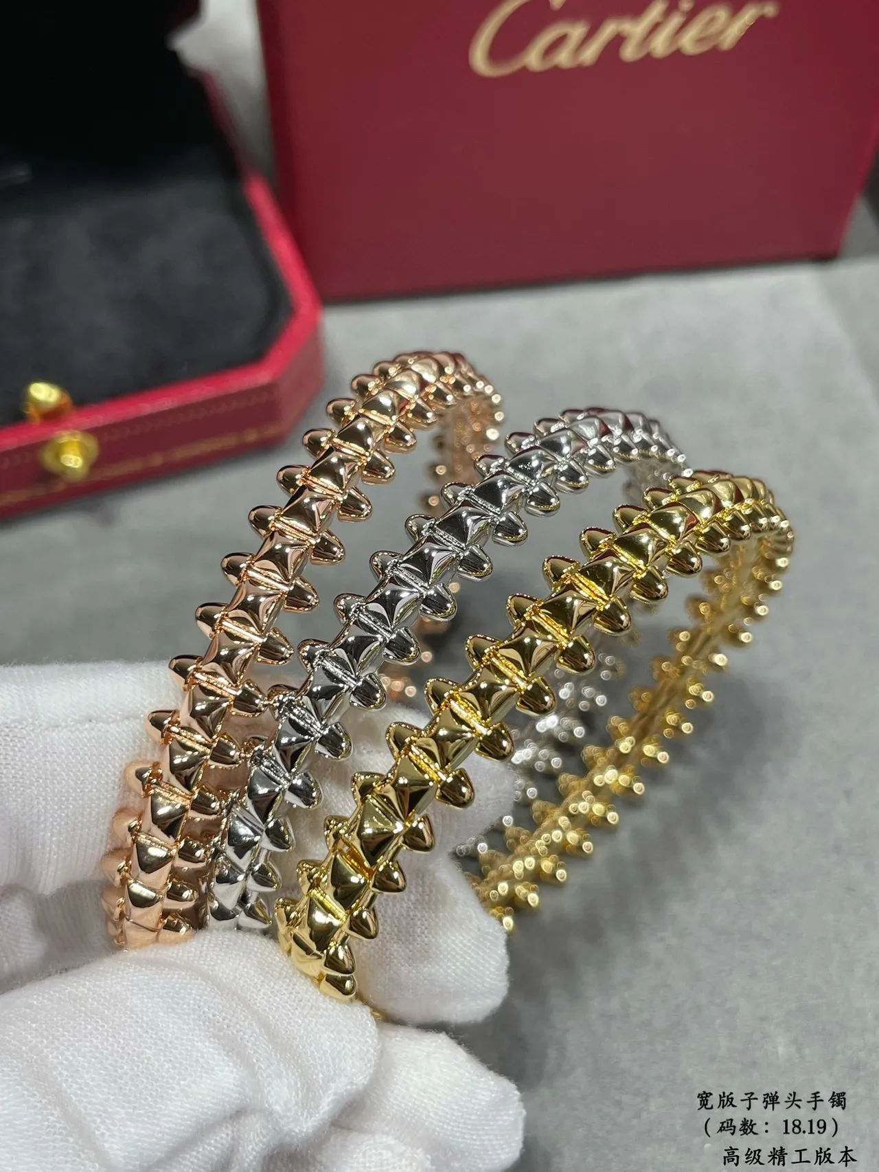 Bullet-Head Bracelet Gold Rigid Link Studded Bracelet 5