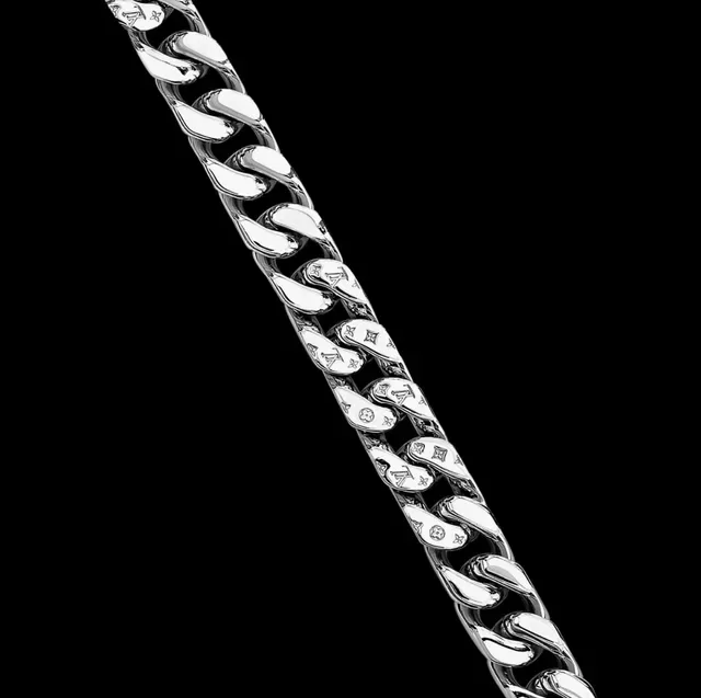 Chunky Curb-Link Silver-Tone Necklace 4