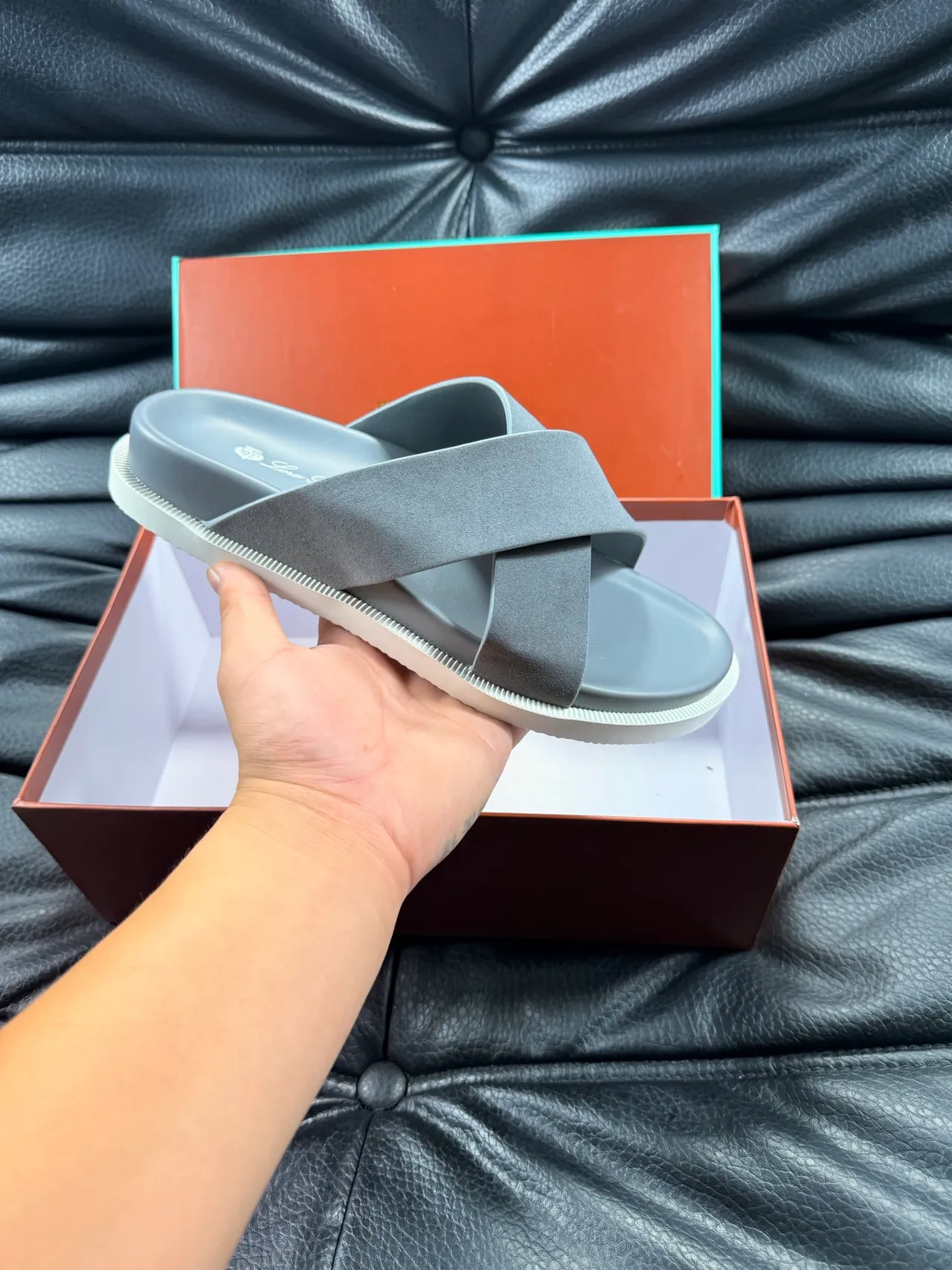 Crisscross Strap Flat Platform Slippers 17