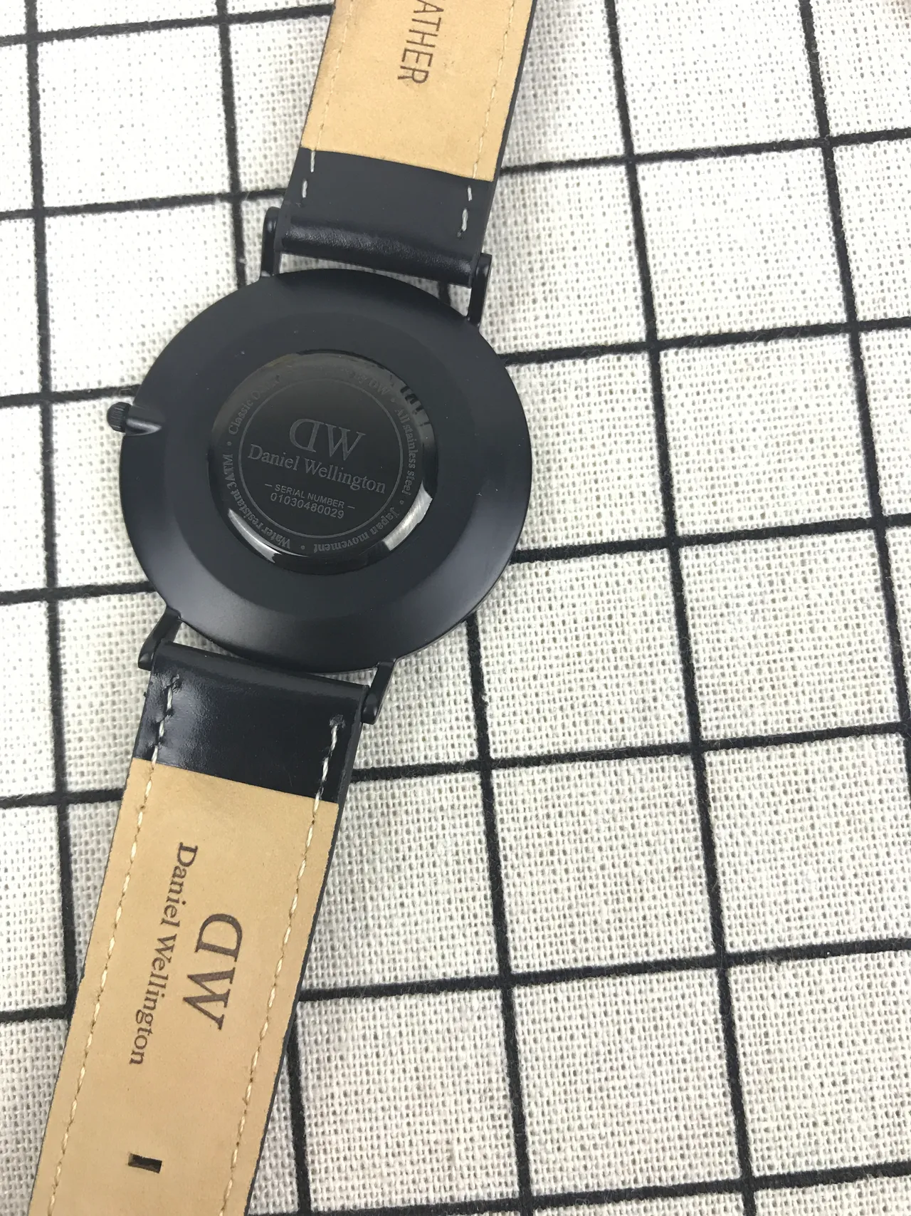 Daniel Wellington Classic Black Minimalist Quartz Watch 4