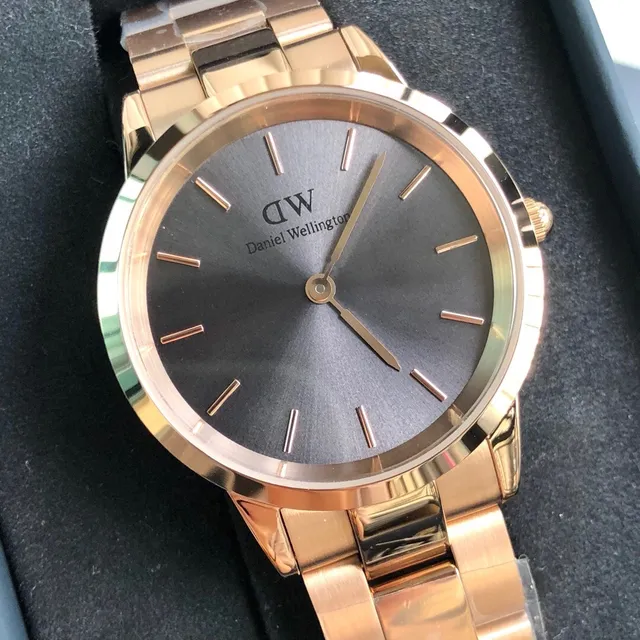 Daniel Wellington Classic Petite Montre Or Rose Cadran Gris Foncé Quartz 6