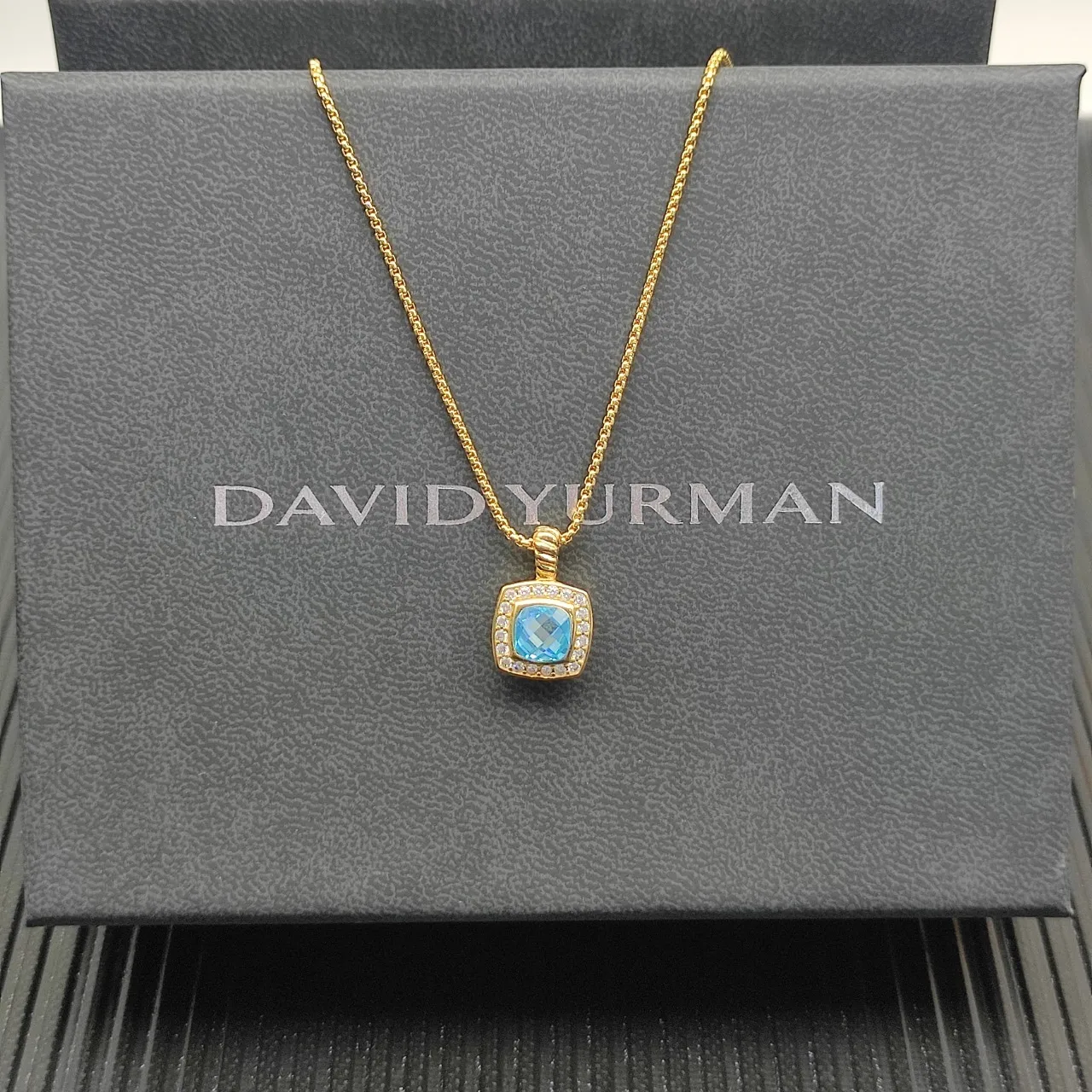 David Yurman Albion 蓝顶宝石和钻石光环吊坠项链 6
