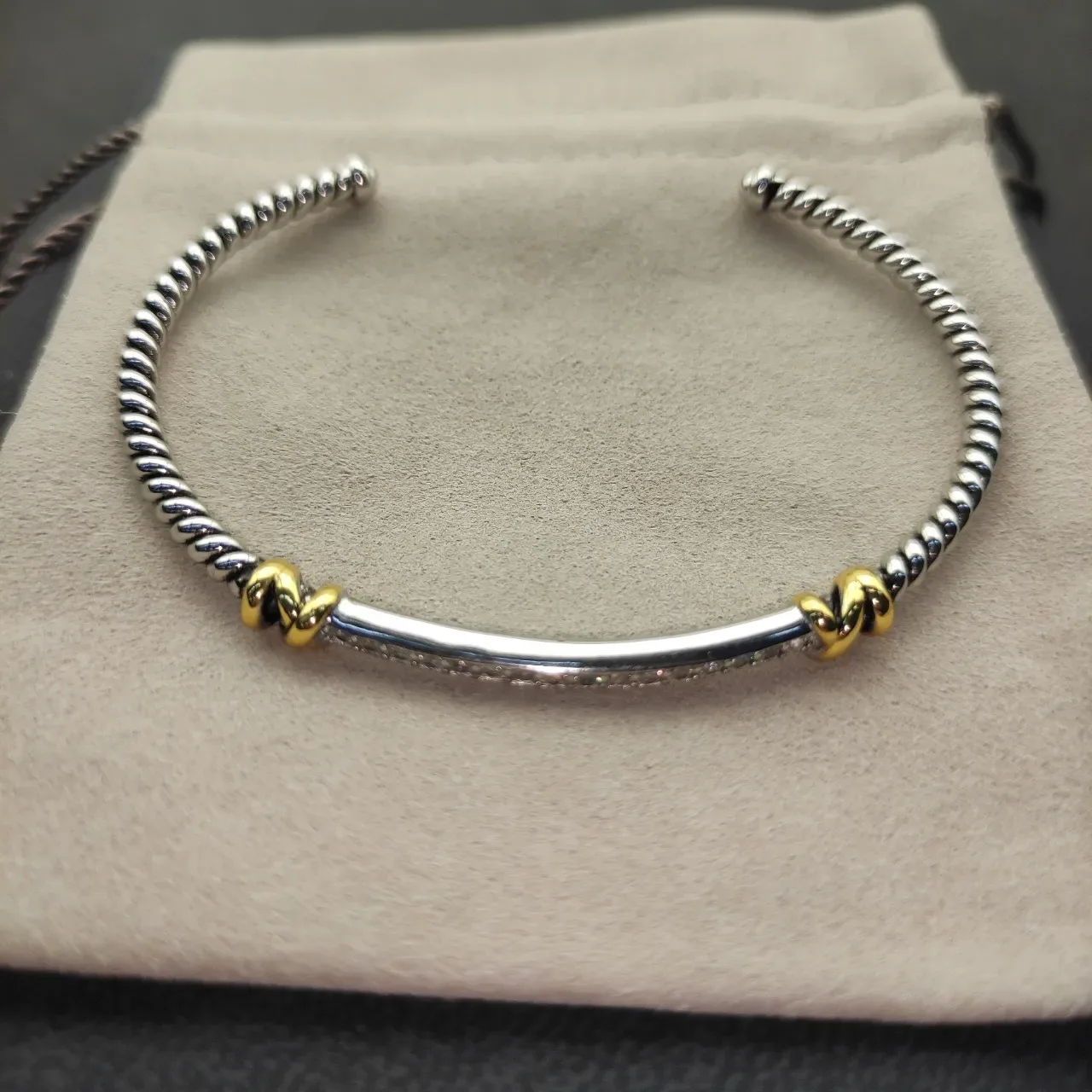 David Yurman Cable Classics Dual-Tone Knot Pavé Bar Bracelet 8