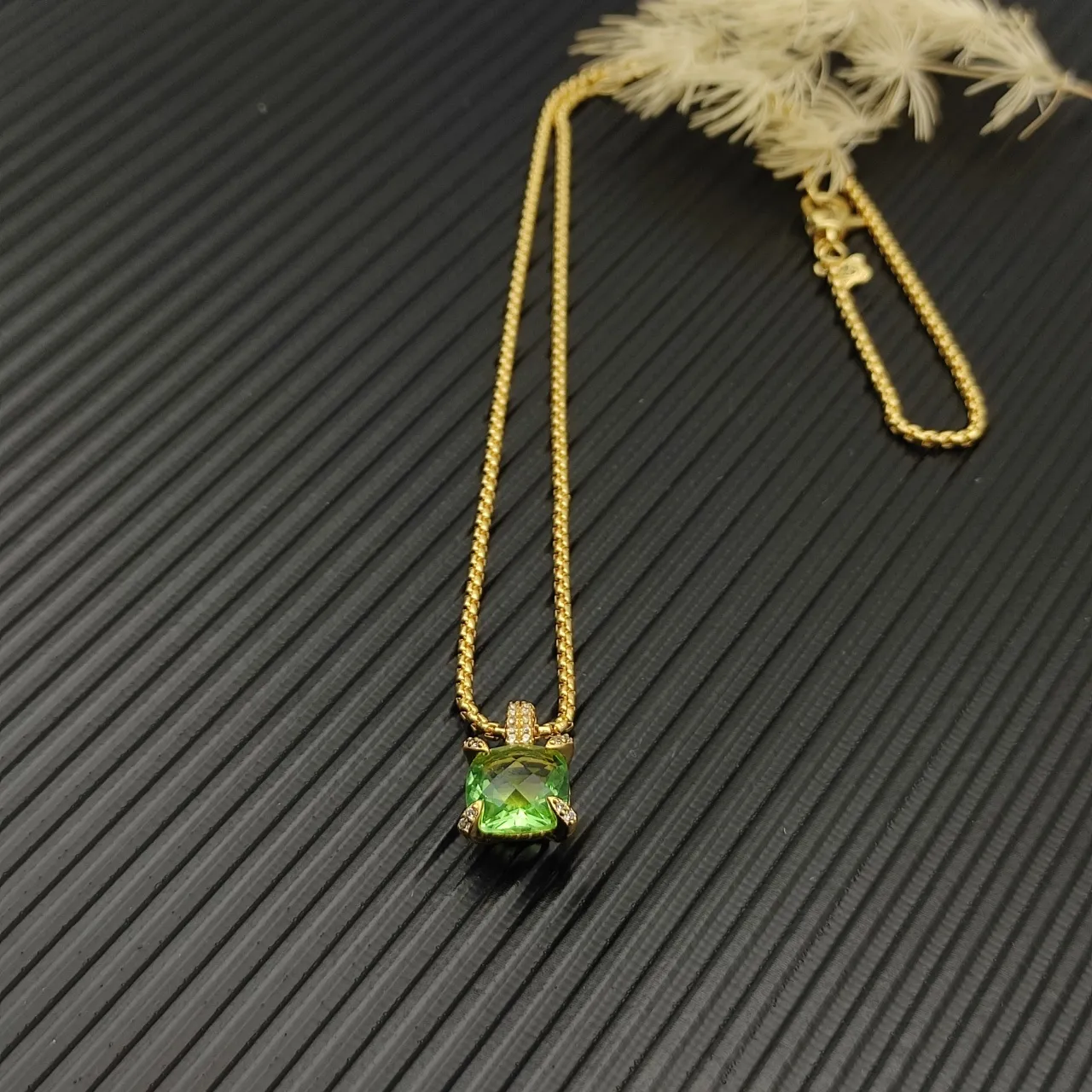 David Yurman Green Gold Box Chain Cushion-Cut Gemstone Necklace 5