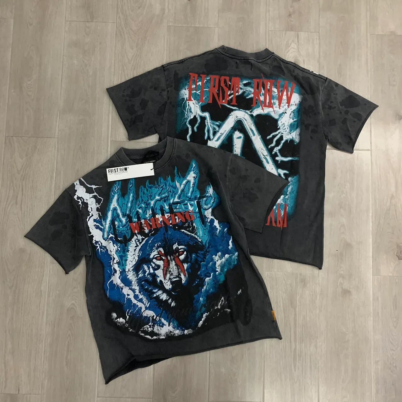 Distressed Gray Wolf Graphic Print Oversized T-Shirt 4