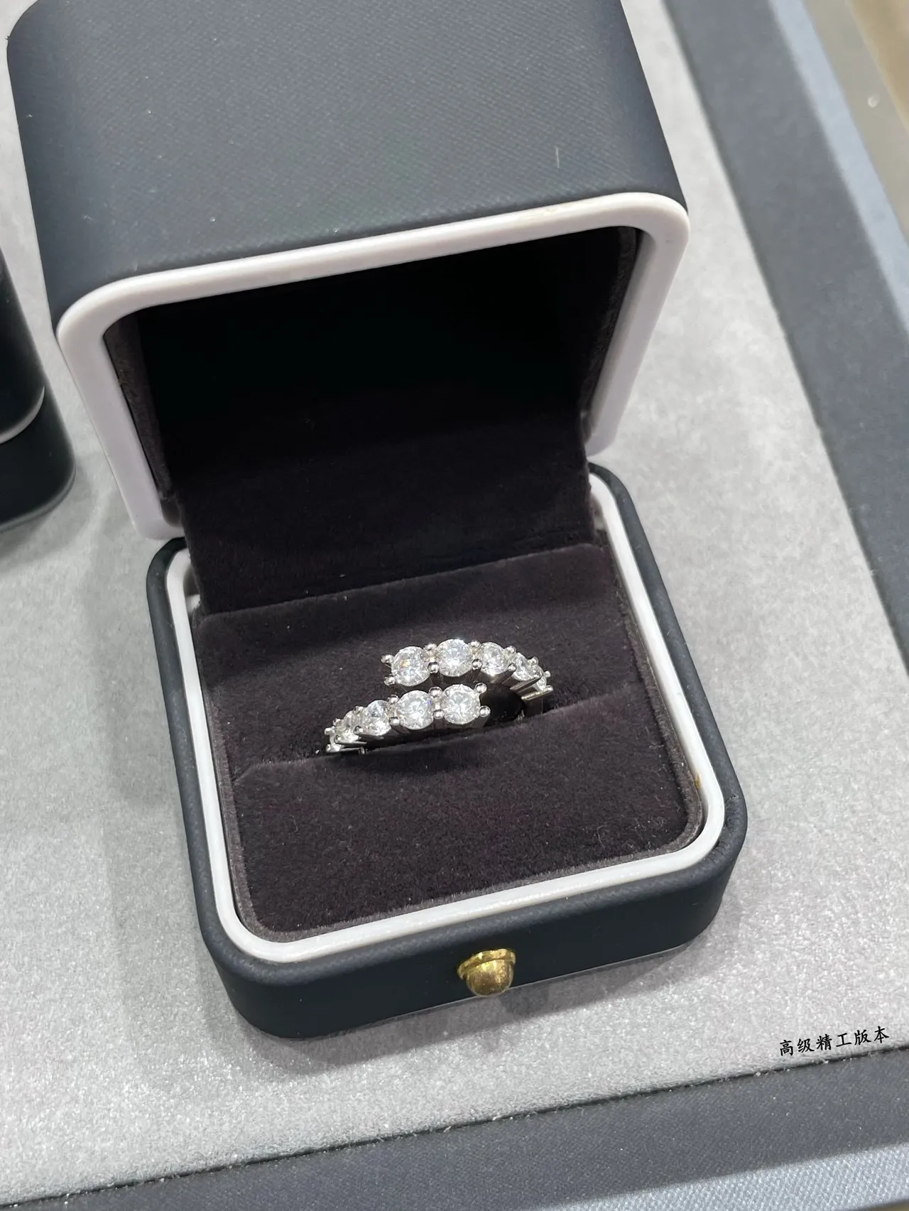 Double-Row Prong-Set Round Brilliant Diamond Ring 6