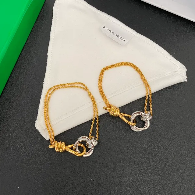Dual-Tone Gold and Silver Twisted Knot Rope Chain Bracelet 8