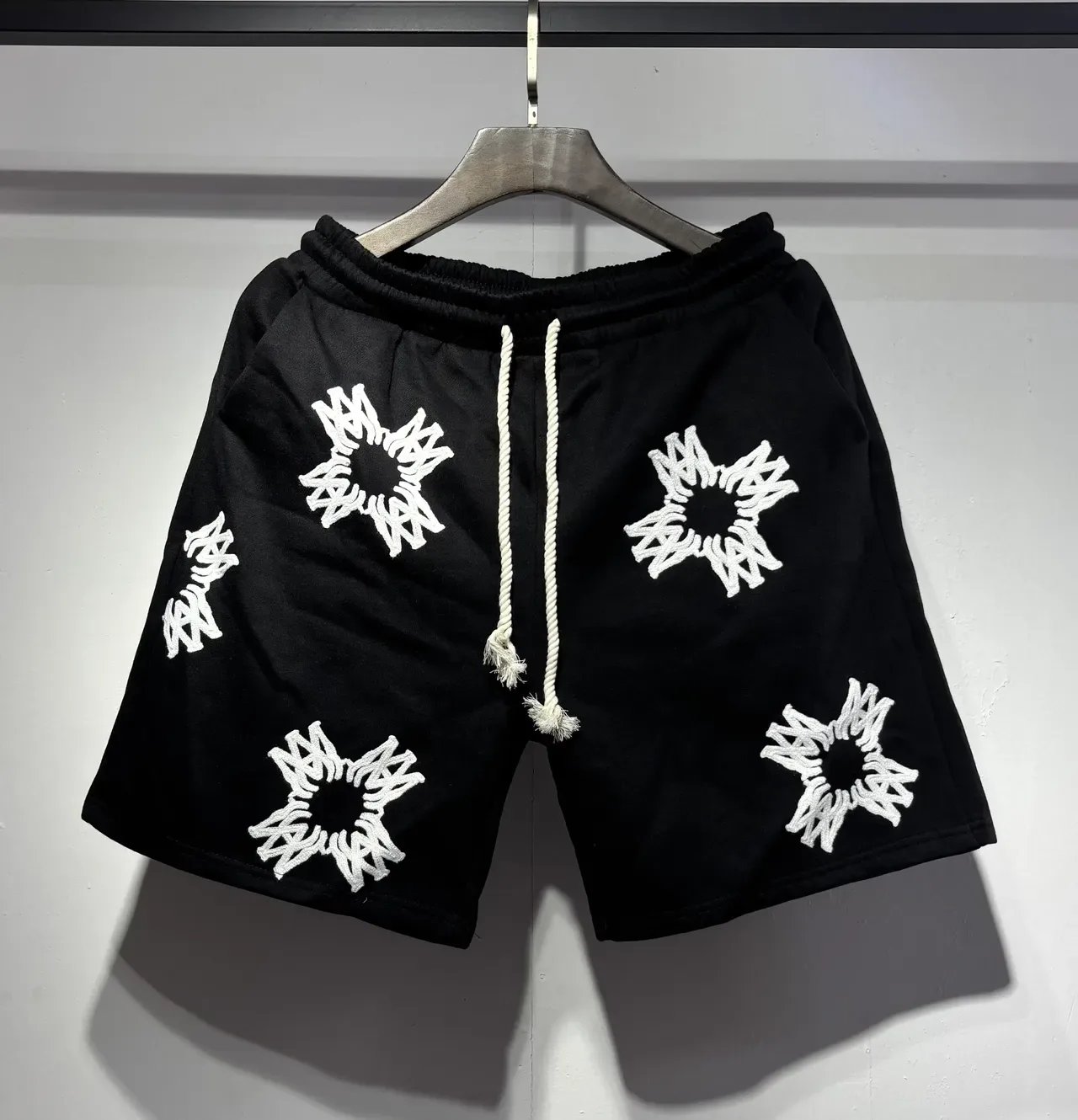 Embroidered Starburst Motif Drawstring Waist Shorts 4