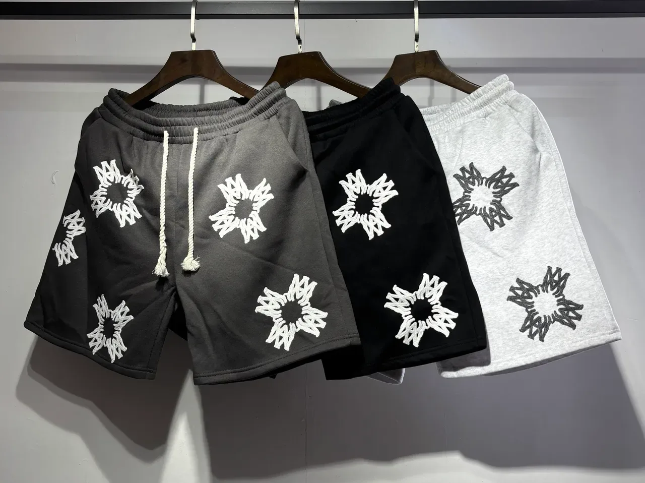 Embroidered Starburst Motif Drawstring Waist Shorts 7