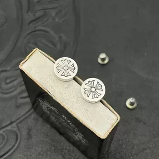 Floral-Engraved Circular Stud Earrings