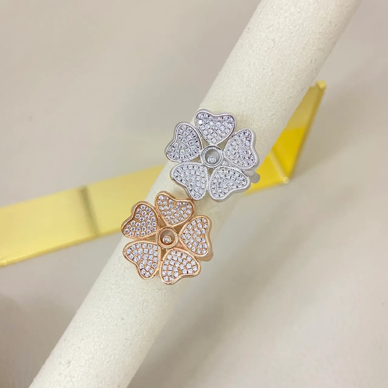 Floral Pavé Crystal Five-Petal Ring 3