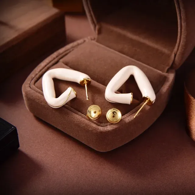 Geometric Open-Loop Glossy Enamel Stud Earrings 2