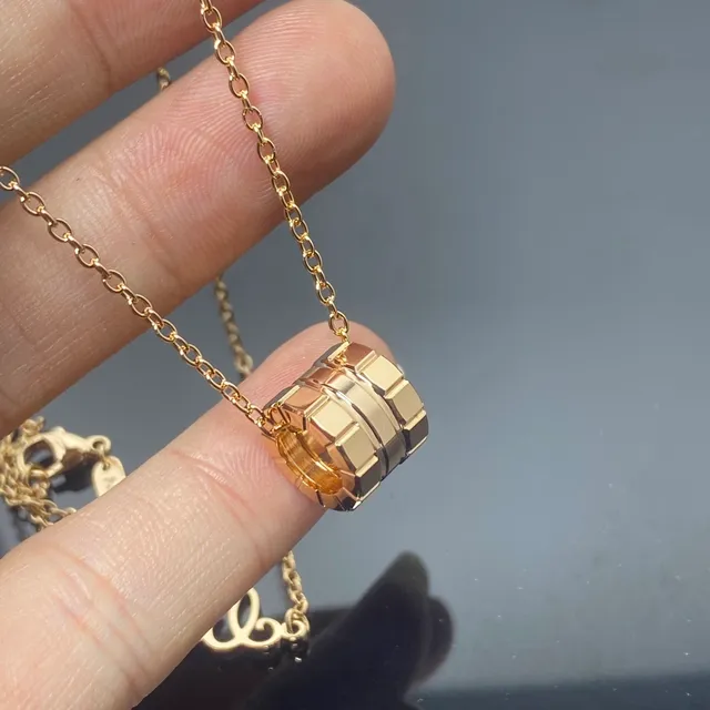 Gold and Silver Tone Segmented Cylindrical Pendant Necklaces 5