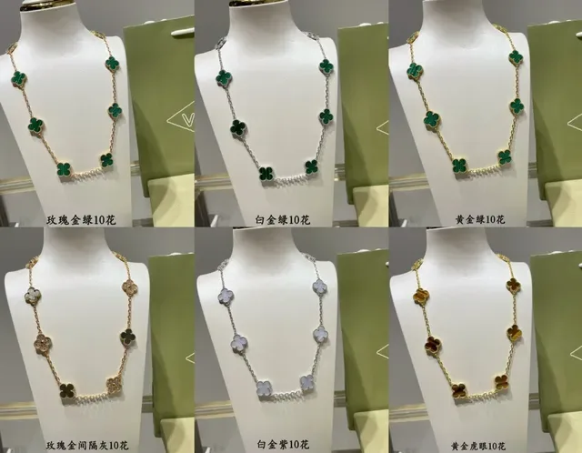 Gold Black Clover-Shaped Enamel Pendants Linked Chain Necklace 6