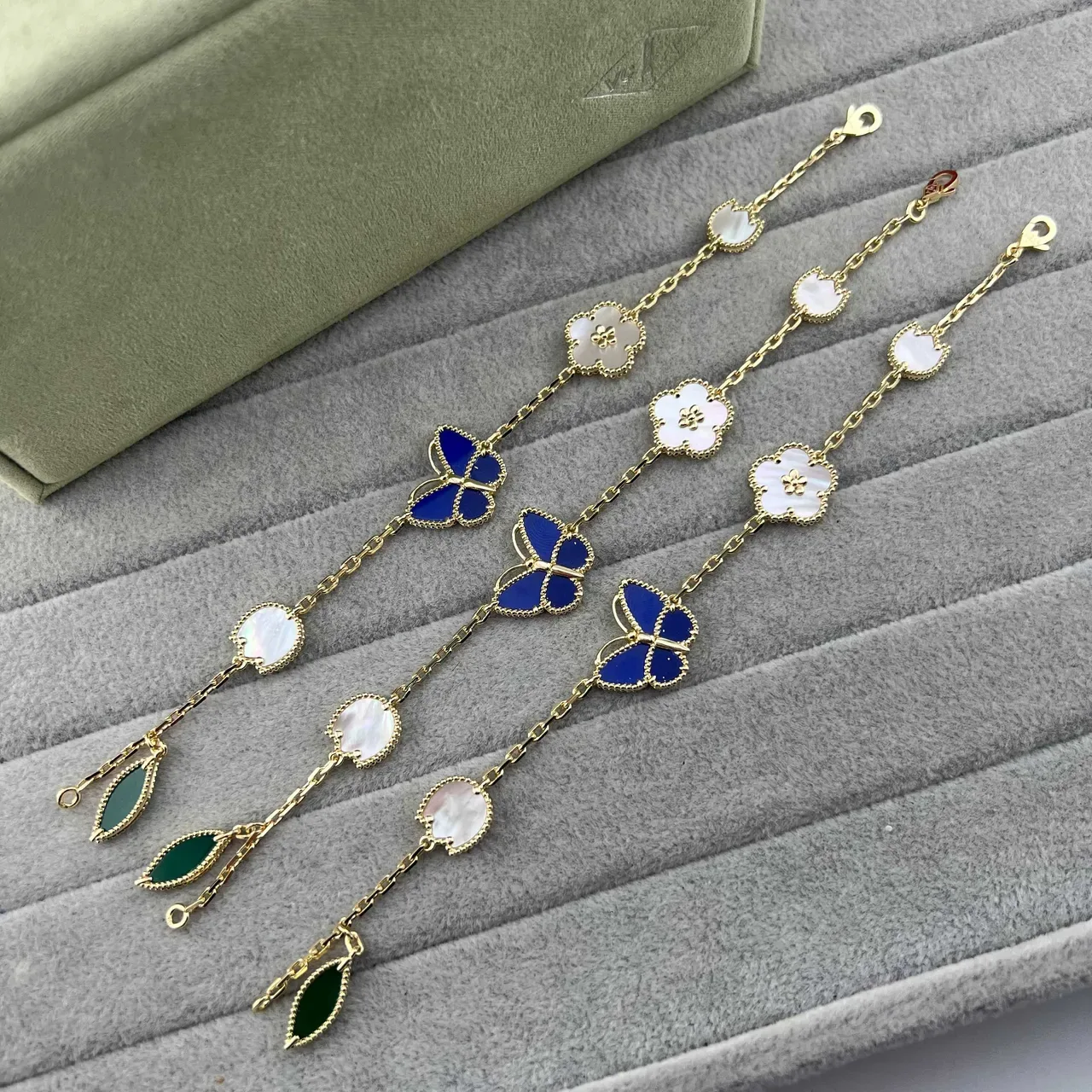 Gold Blue Chain Floral Motifs Bracelet 2