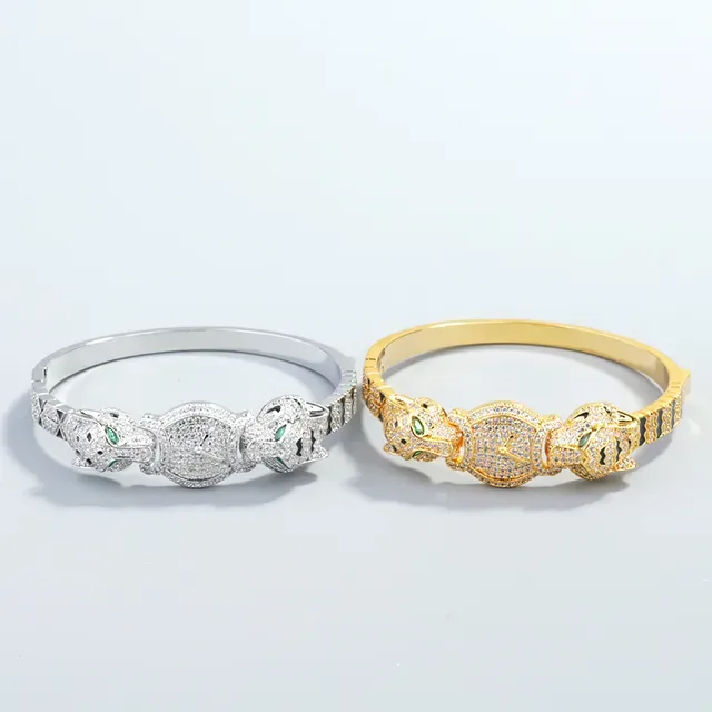 Gold Green Animal-Head Motif Pavé-Set Stones Bracelet 6