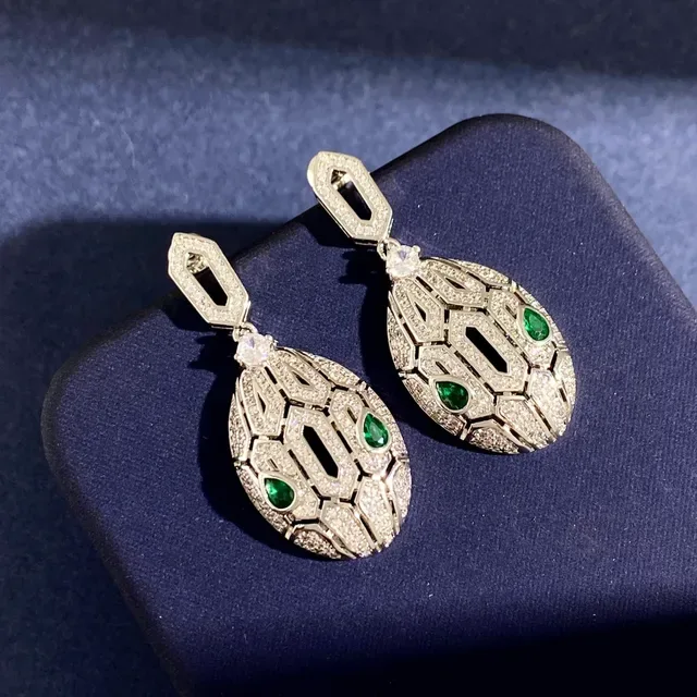 Gold Green Geometric Lattice Pavé-Set Clear Crystals Earrings 8