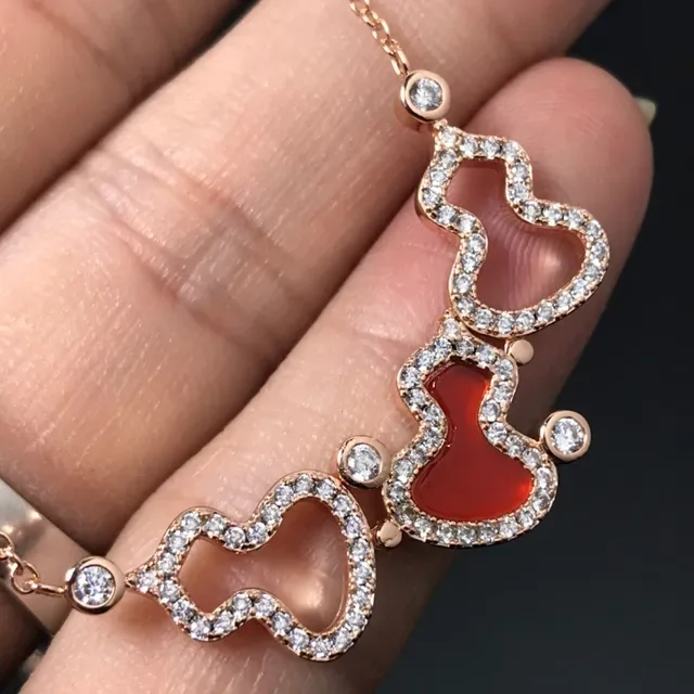 Gold Multicolor Chain Pavé-Set Heart Motifs Necklace 4