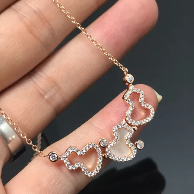 Gold Multicolor Chain Pavé-Set Heart Motifs Necklace 9