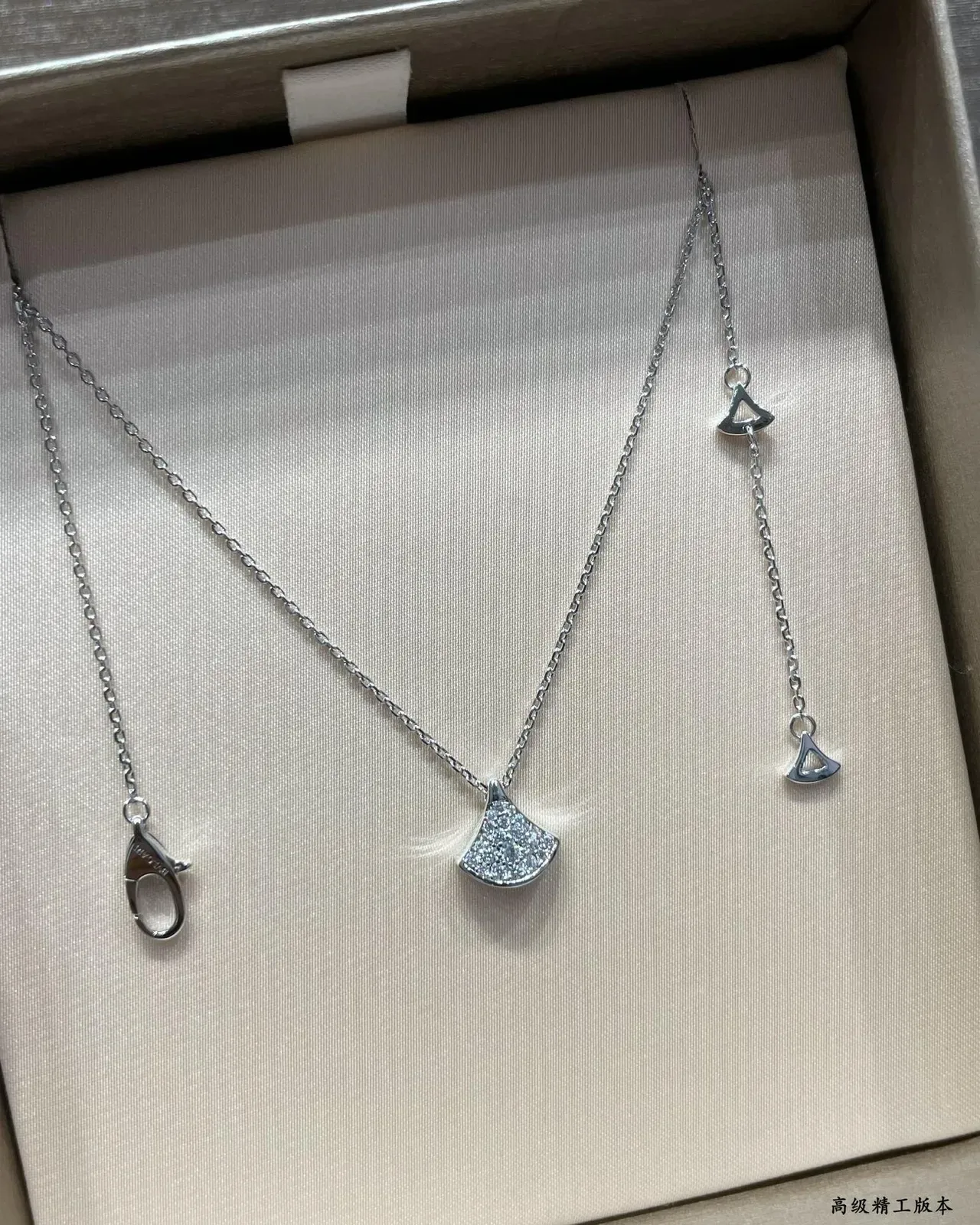 Gold Silver Fan-Shaped Pendant Pavé Crystal Necklace 6